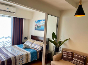 Great 1BR Aqua Livingstone with Netflix, Pool & Gym